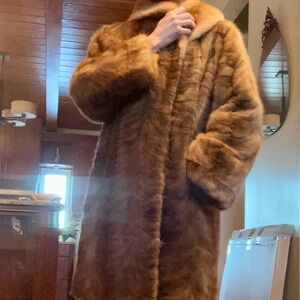 Women’s vintage mink paw coat